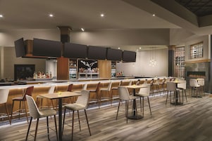 Bar (en el alojamiento)