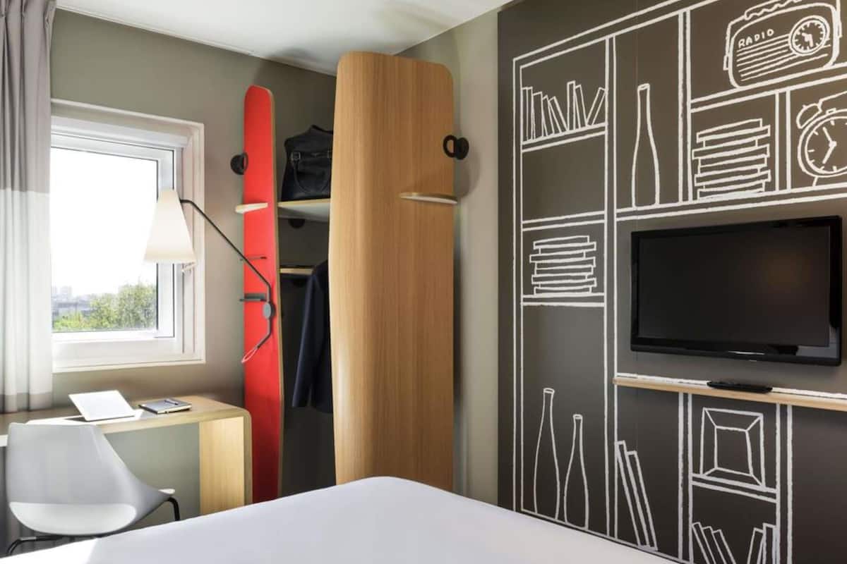 Habitación estándar, 2 camas individuales | Caja de seguridad en la habitación, escritorio y wifi gratis