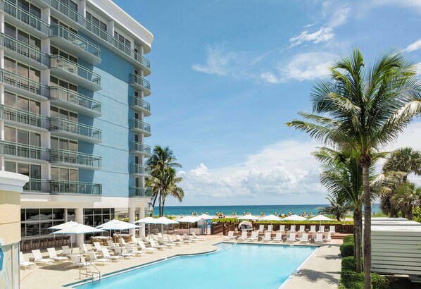 Exterior - The Singer Oceanfront Resort, Curio Collection by Hilton (Singer Island)