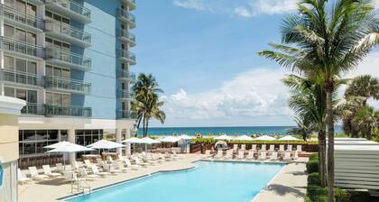 The Singer Oceanfront Resort, Curio Collection by Hilton