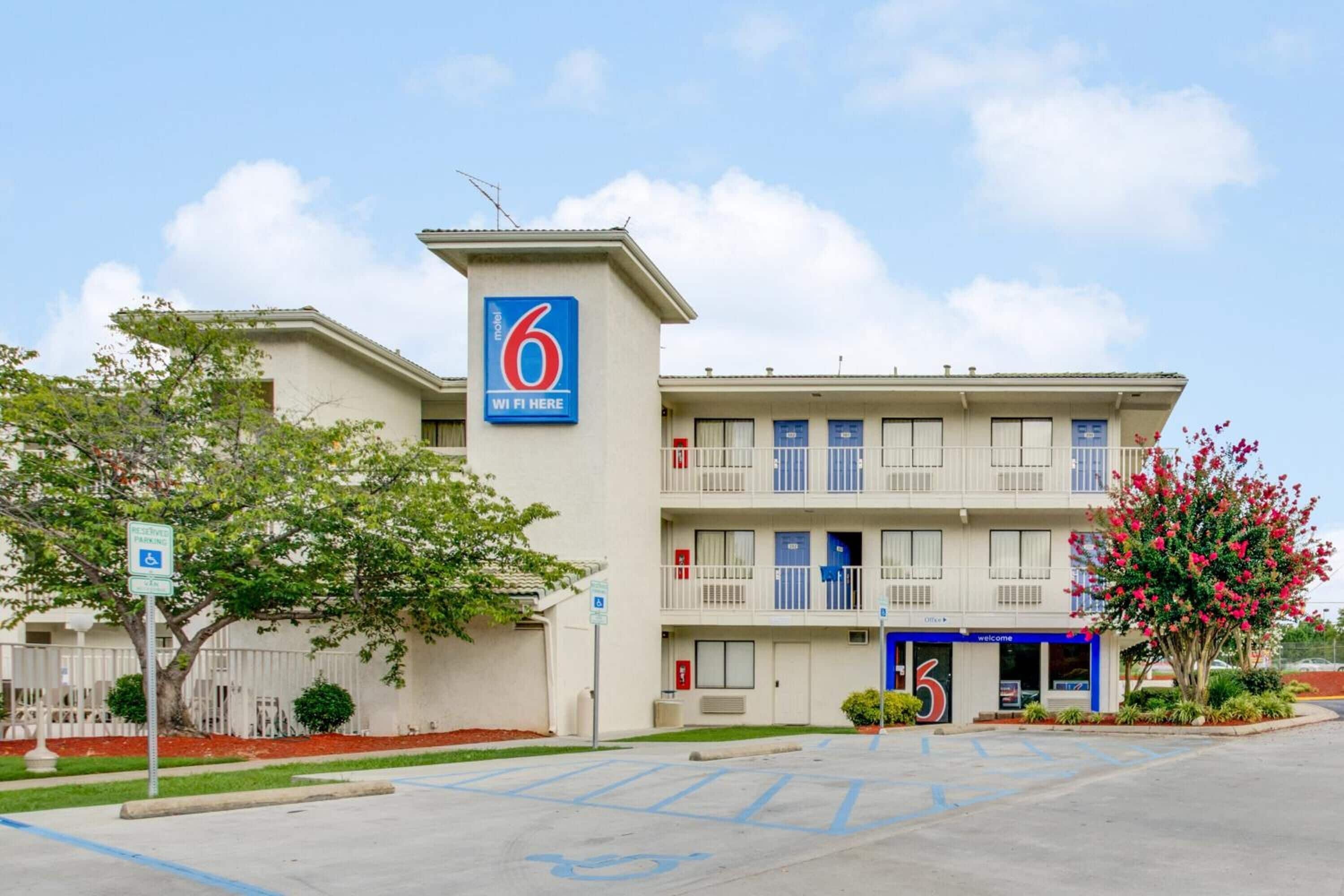 Foto - Motel 6-Columbus, OH - West