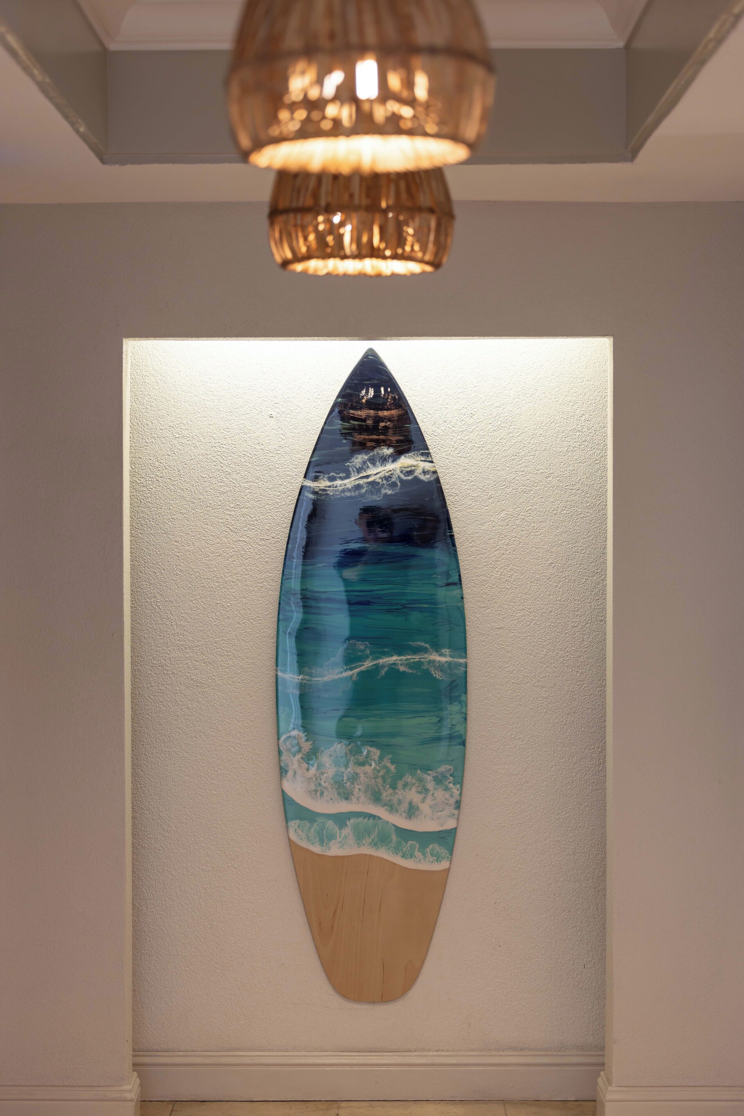 レジェンシーオンビーチウォークワイキキバイアウトリガー Expedia提供写真