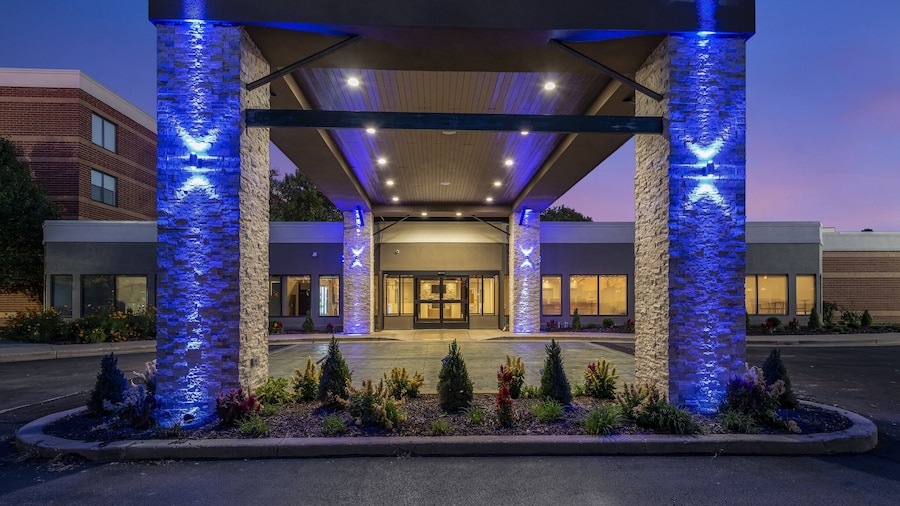 Holiday Inn Express Naperville by IHG