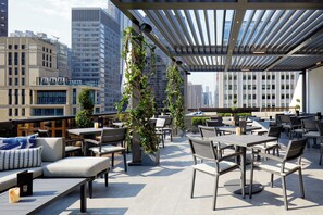 Rooftop terrace - The Peninsula New York (New York)