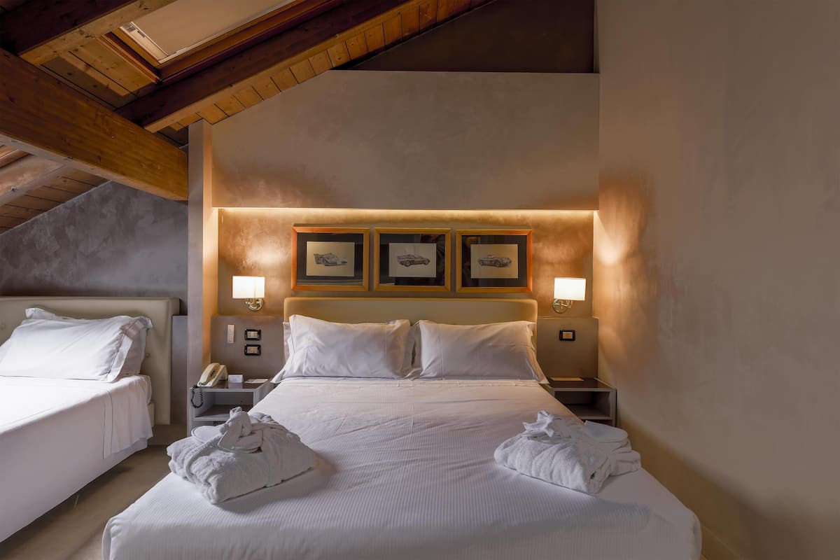 Couette en duvet d'oie, matelas Select Comfort, minibar