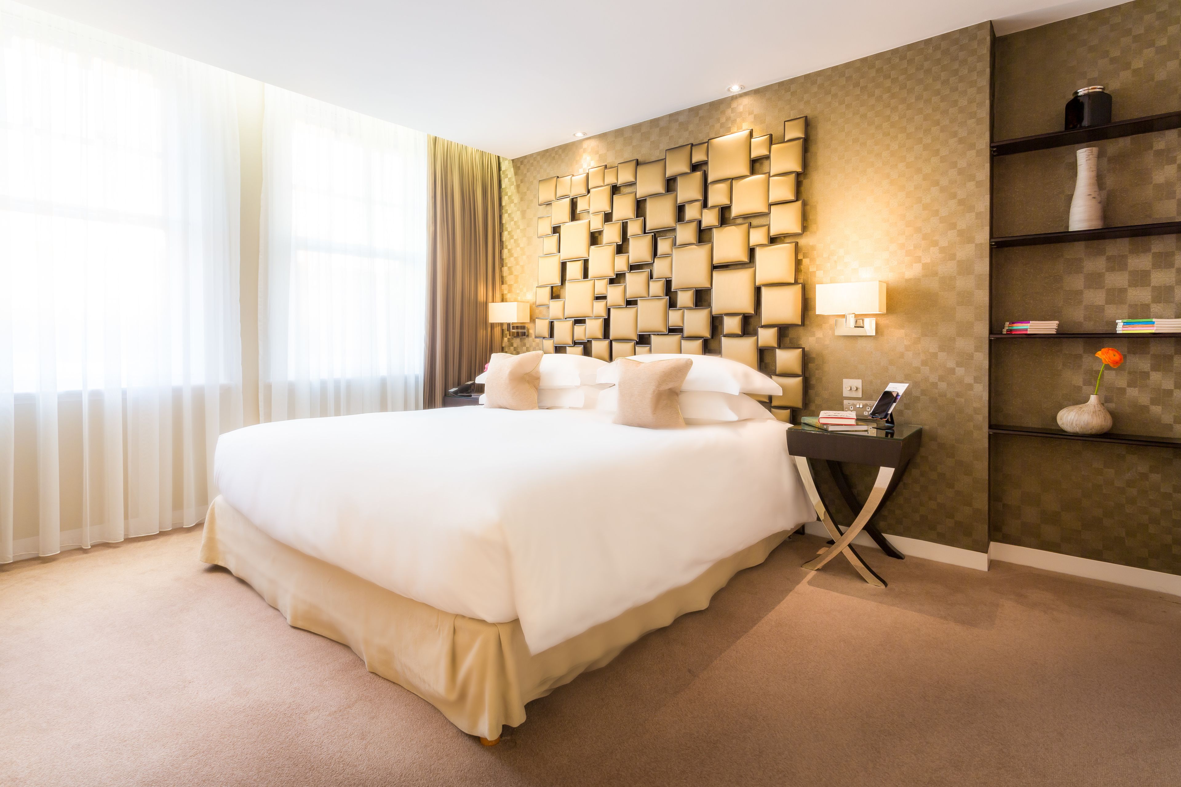 grand suite, 1 king bed | premium bedding, minibar, in-room safe, blackout curtains