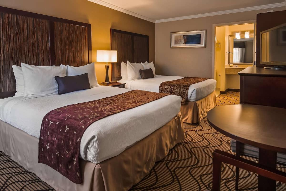 Yksilöllisesti sisustettu, yksilöllisesti kalustettu