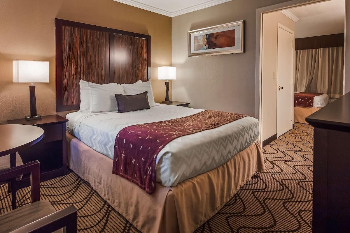 Yksilöllisesti sisustettu, yksilöllisesti kalustettu