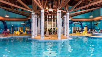 Indoor pool, pool loungers