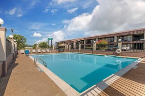 Seasonal outdoor pool