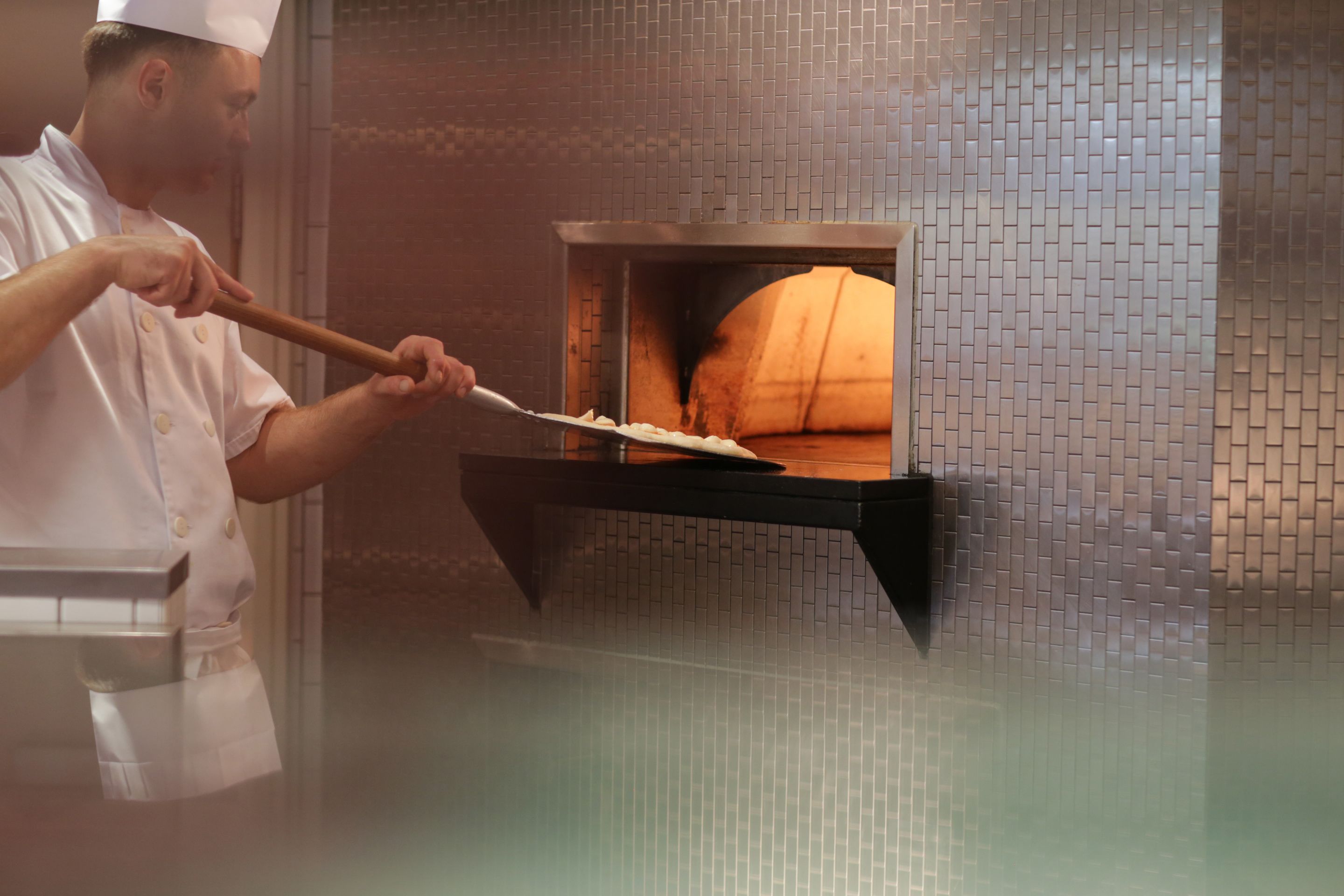 breakfast, lunch, dinner served; british cuisine, garden views