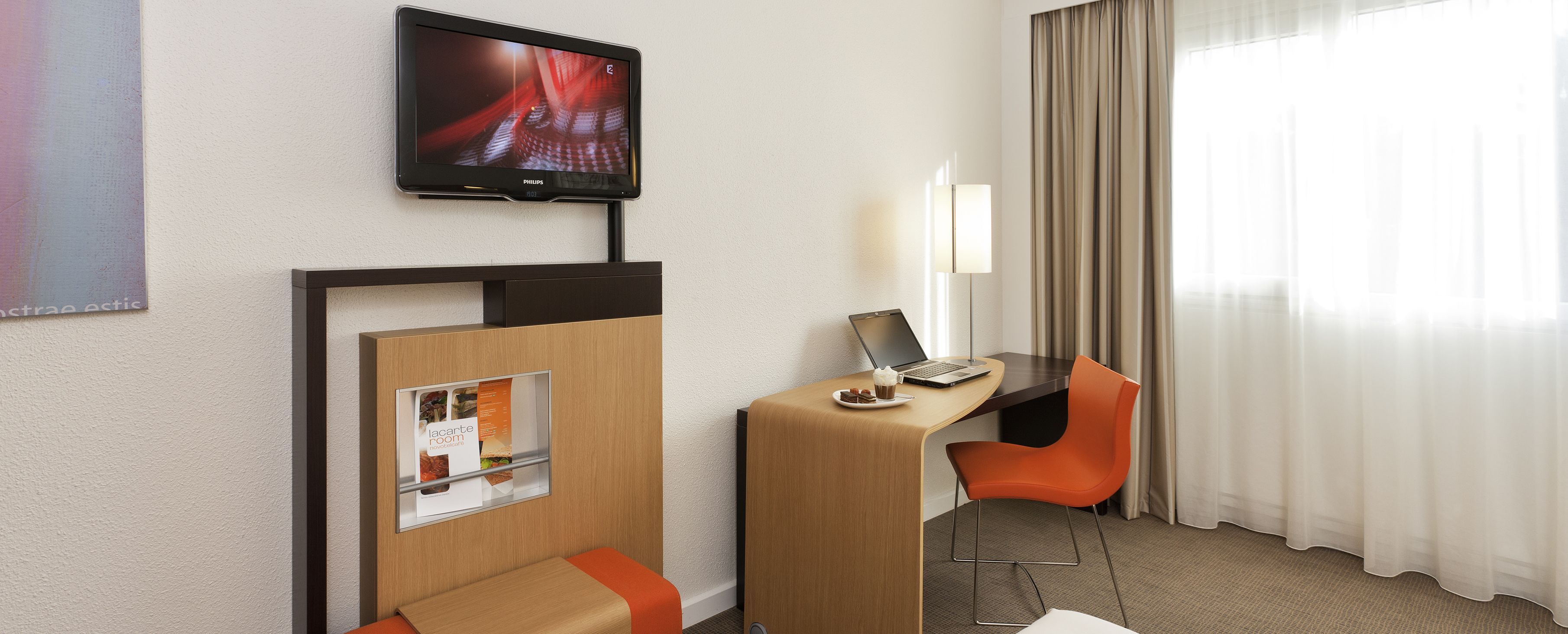 classic room, 1 double bed, park view | living area | 55-inch flat-screen tv with satellite channels, tv