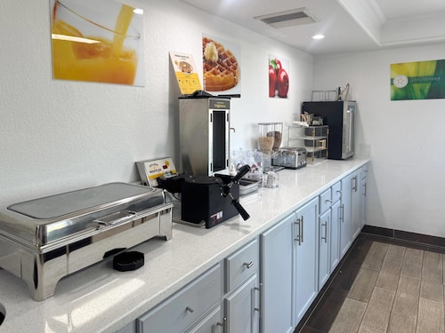 Quality Inn & Suites Tuscaloosa near University