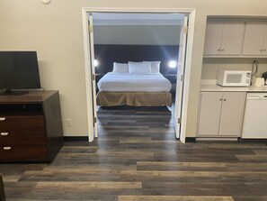 Suite, 1 King Bed, Non Smoking (Livingroom, 2 SofaBeds) | Premium bedding, blackout curtains, iron/ironing board, free WiFi - Quality Inn & Suites Tuscaloosa near University (Tuscaloosa)