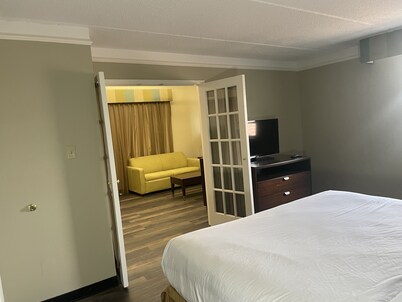 Travelodge by Wyndham Tuscaloosa