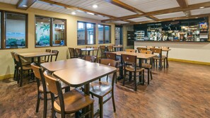 Free daily full breakfast  - Best Western La Grande Hacienda (Cherokee)