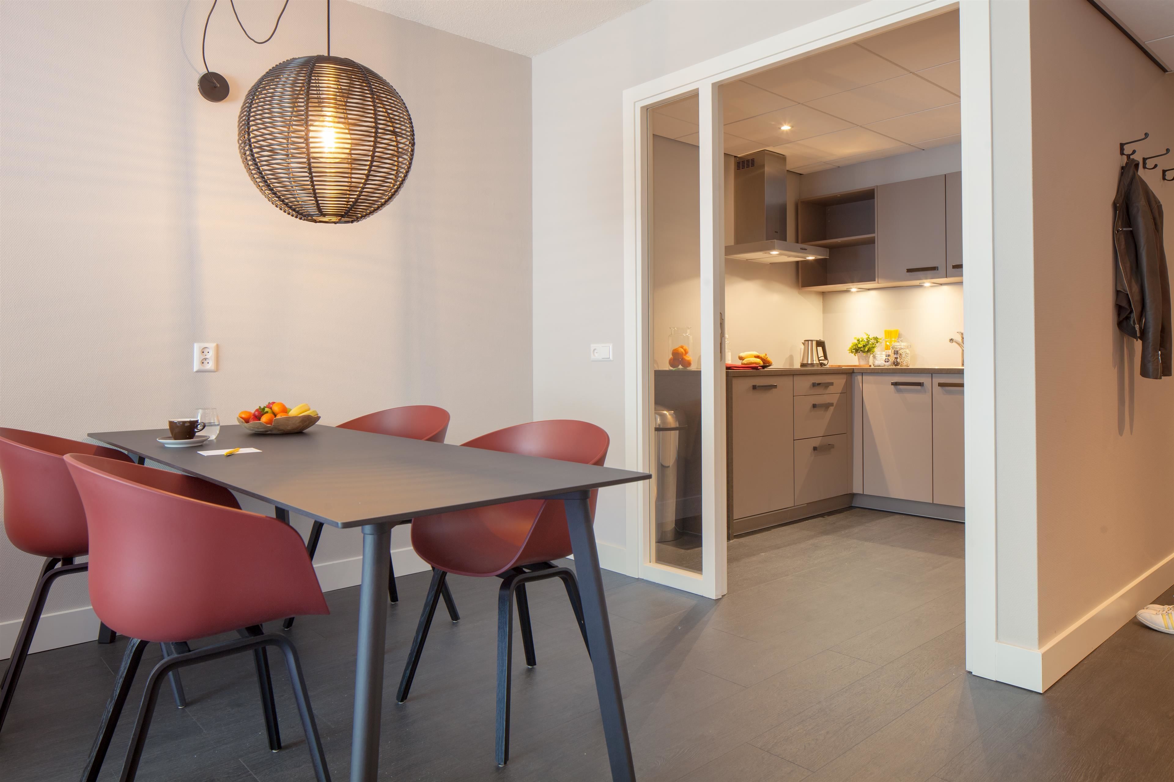 apartment, 2 single beds, kitchen | in-room safe, blackout curtains, free cots/infant beds, free wifi