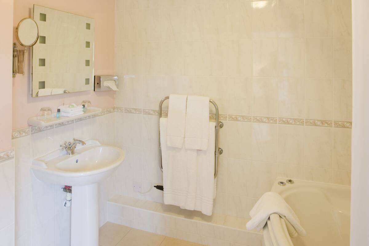 Executive Double Room | Bathroom