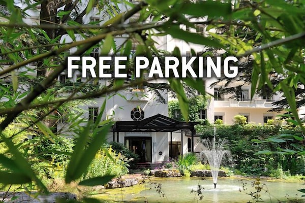 Mặt tiền nơi lưu trú