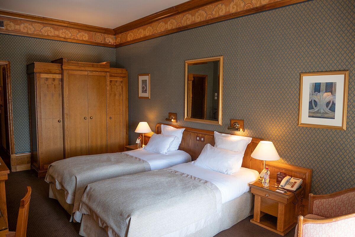 superior double room, 1 queen bed | minibar, in-room safe, blackout curtains, soundproofing