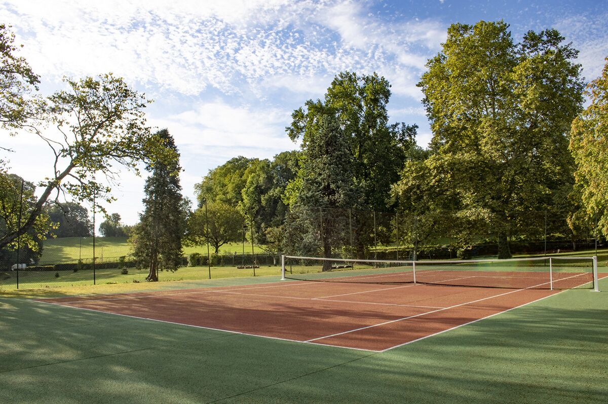 tennis court