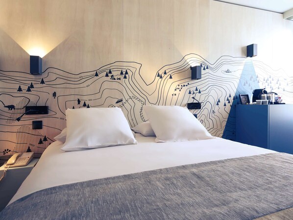 Standardzimmer, 1 Doppelbett | 1 Schlafzimmer, Zimmersafe, Schreibtisch, Verdunkelungsvorhänge