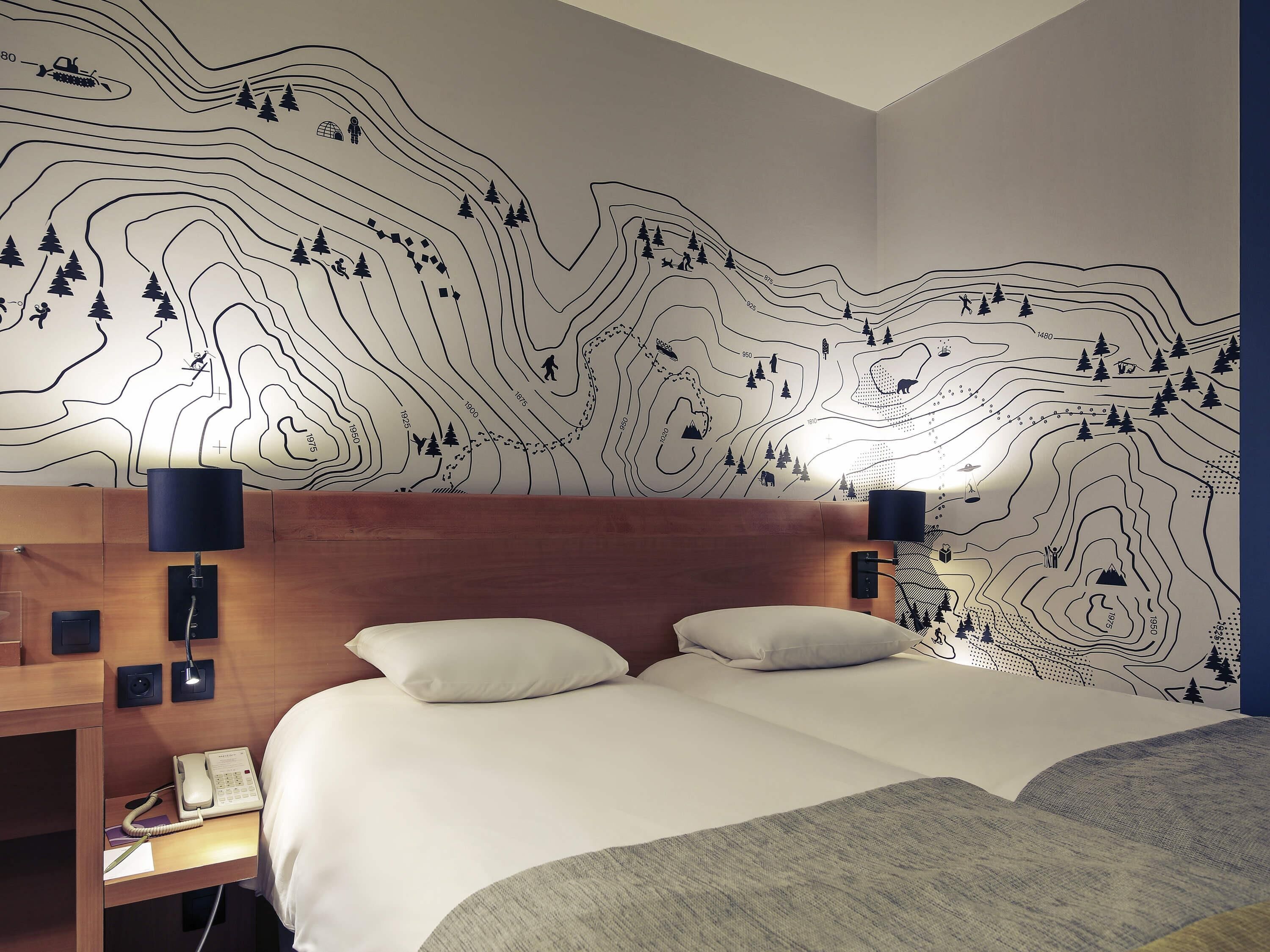 Coffres-forts dans les chambres, bureau, rideaux occultants