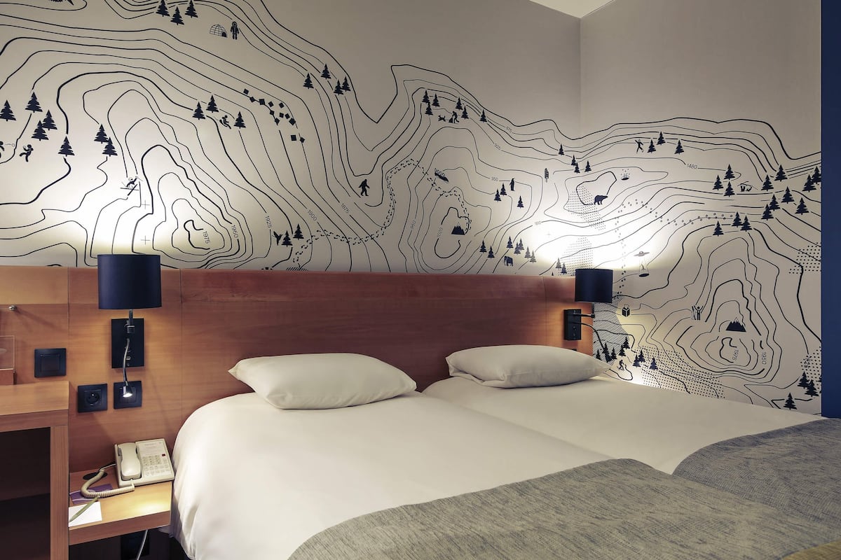 In-room safe, desk, blackout curtains, soundproofing