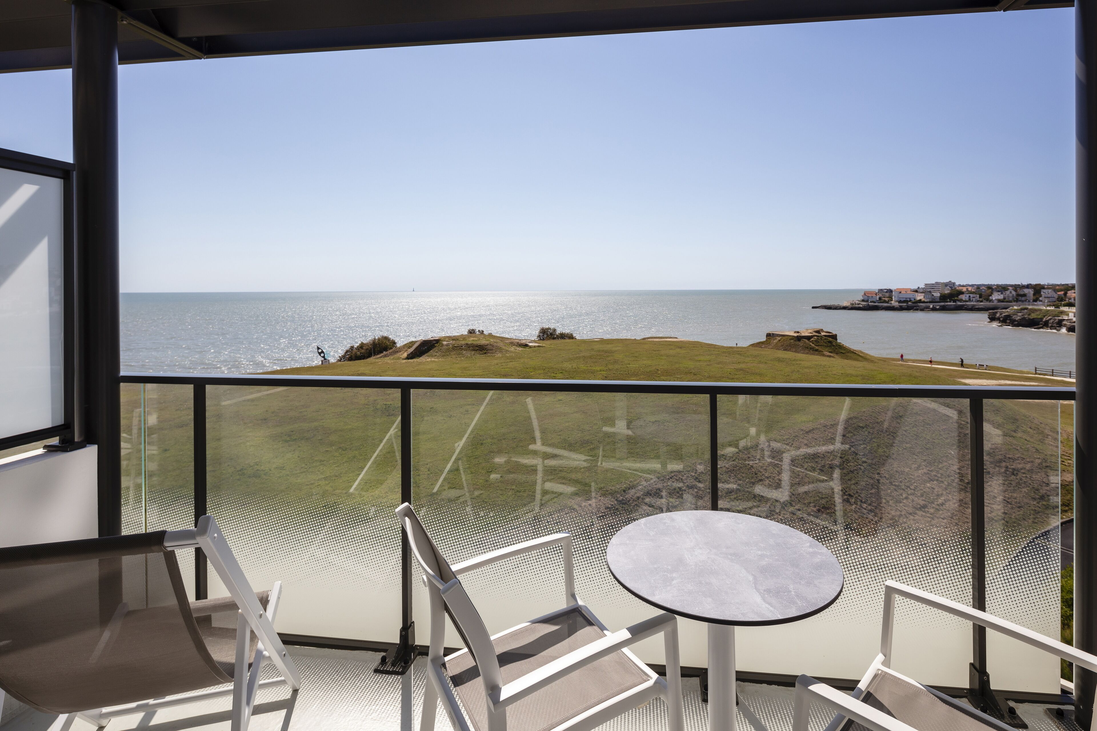 1 bedroom, minibar, in-room safe, desk