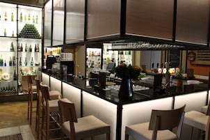 Bar (en la propiedad)