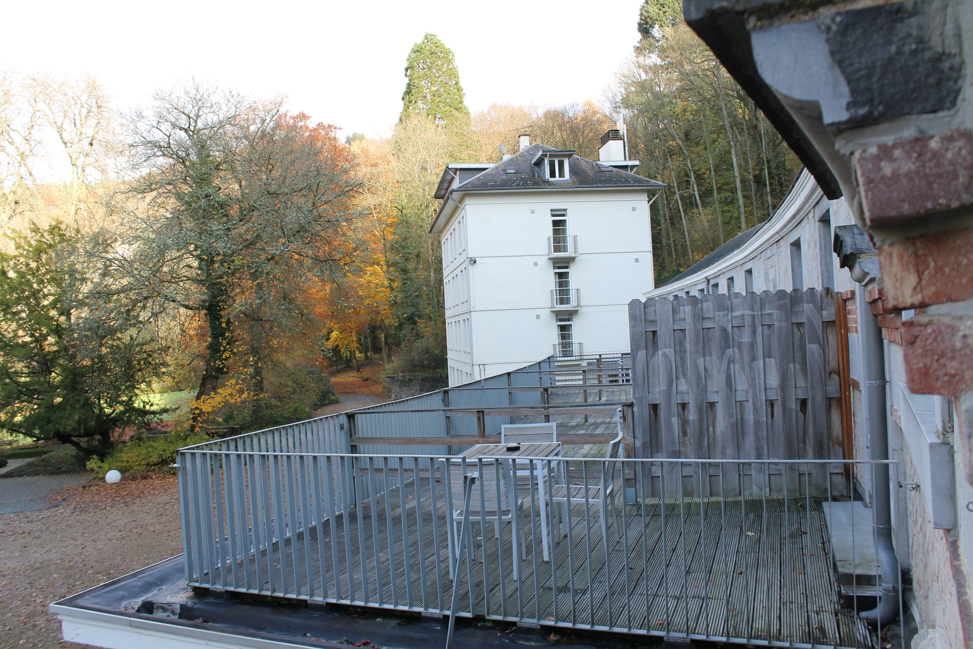 classic double room | minibar, in-room safe, desk, iron/ironing board