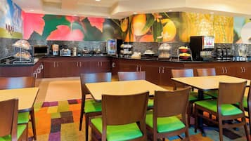 Free daily buffet breakfast