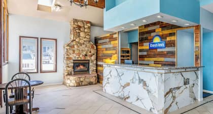 Days Inn by Wyndham Delta CO