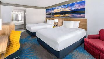 Desk, laptop workspace, iron/ironing board, free WiFi