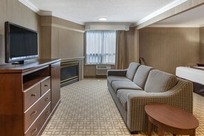 Suite, 1 King Bed, Non Smoking (Upgrade) | Living area | 40-inch flat-screen TV with cable channels, TV