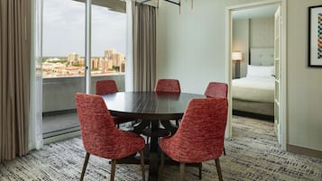 Presidential Suite, 1 King Bed (Plaza) | Premium bedding, in-room safe, desk, laptop workspace