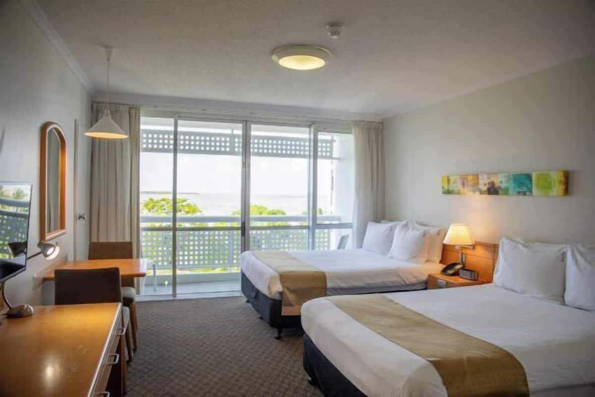 1 bedroom, in-room safe, individually decorated, individually furnished