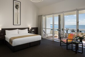 King Bed Suite Seafront | 1 bedroom, in-room safe, individually decorated, individually furnished