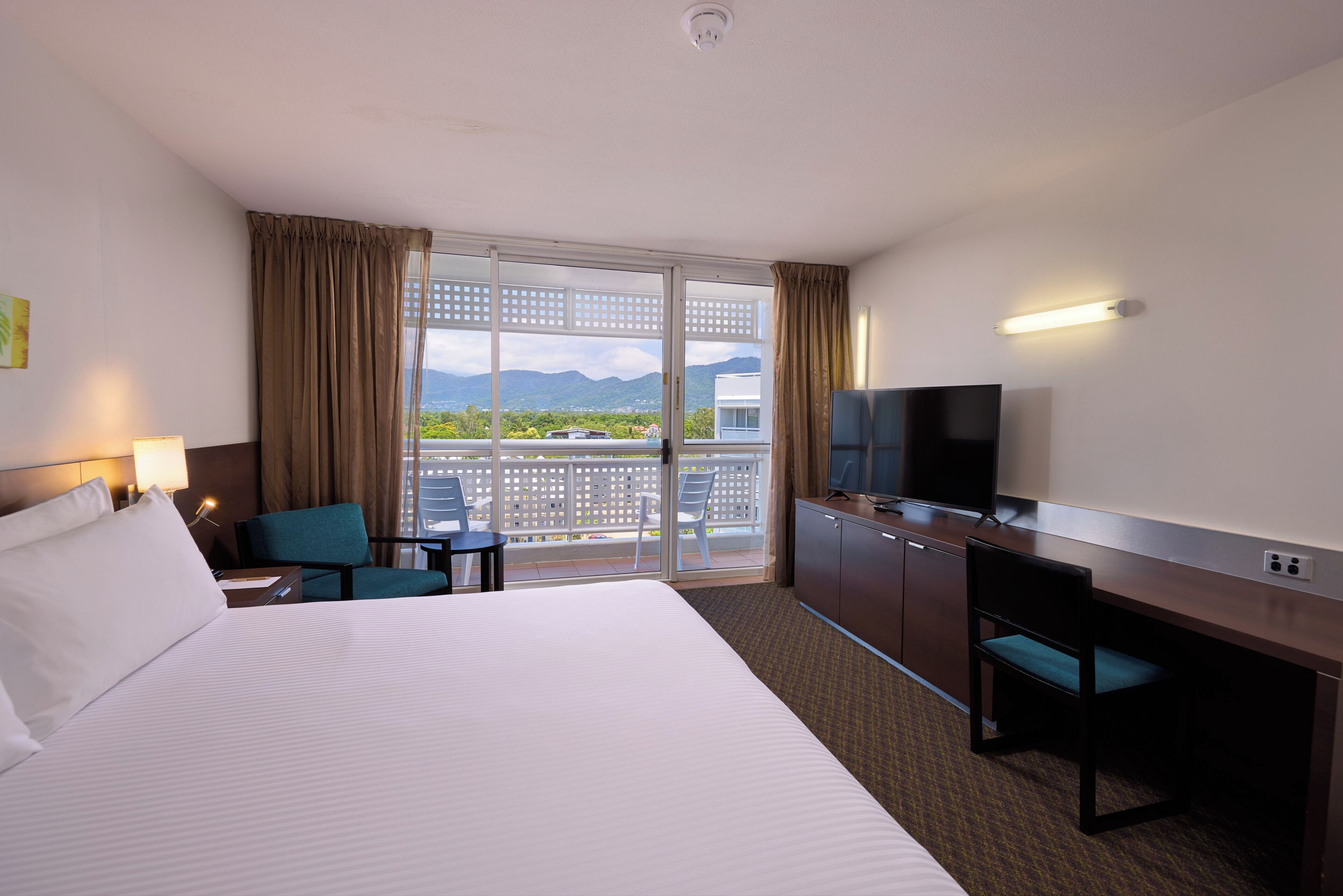 In-room safe, individually decorated, individually furnished, desk