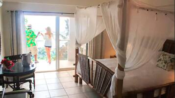 Junior Suite, 1 King Bed, Harbour View | View from room