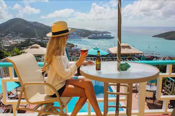 Petit déjeuner continental compris tous les jours