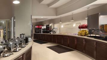 Free daily cooked-to-order breakfast
