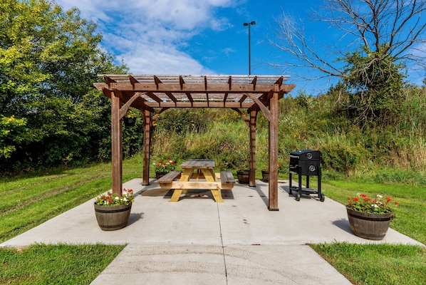 BBQ/picnic area