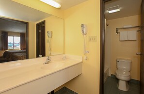 Standard Room, 2 Queen Beds