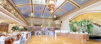 Prince of Wales Hotel