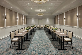 Meeting space at The Talbott, Autograph Collection