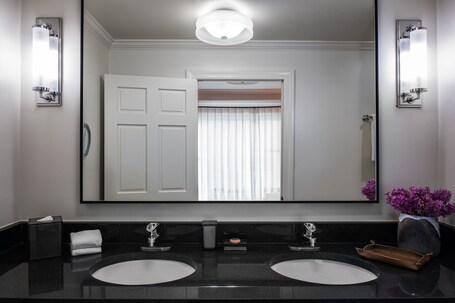 The Talbott Hotel - Image 22