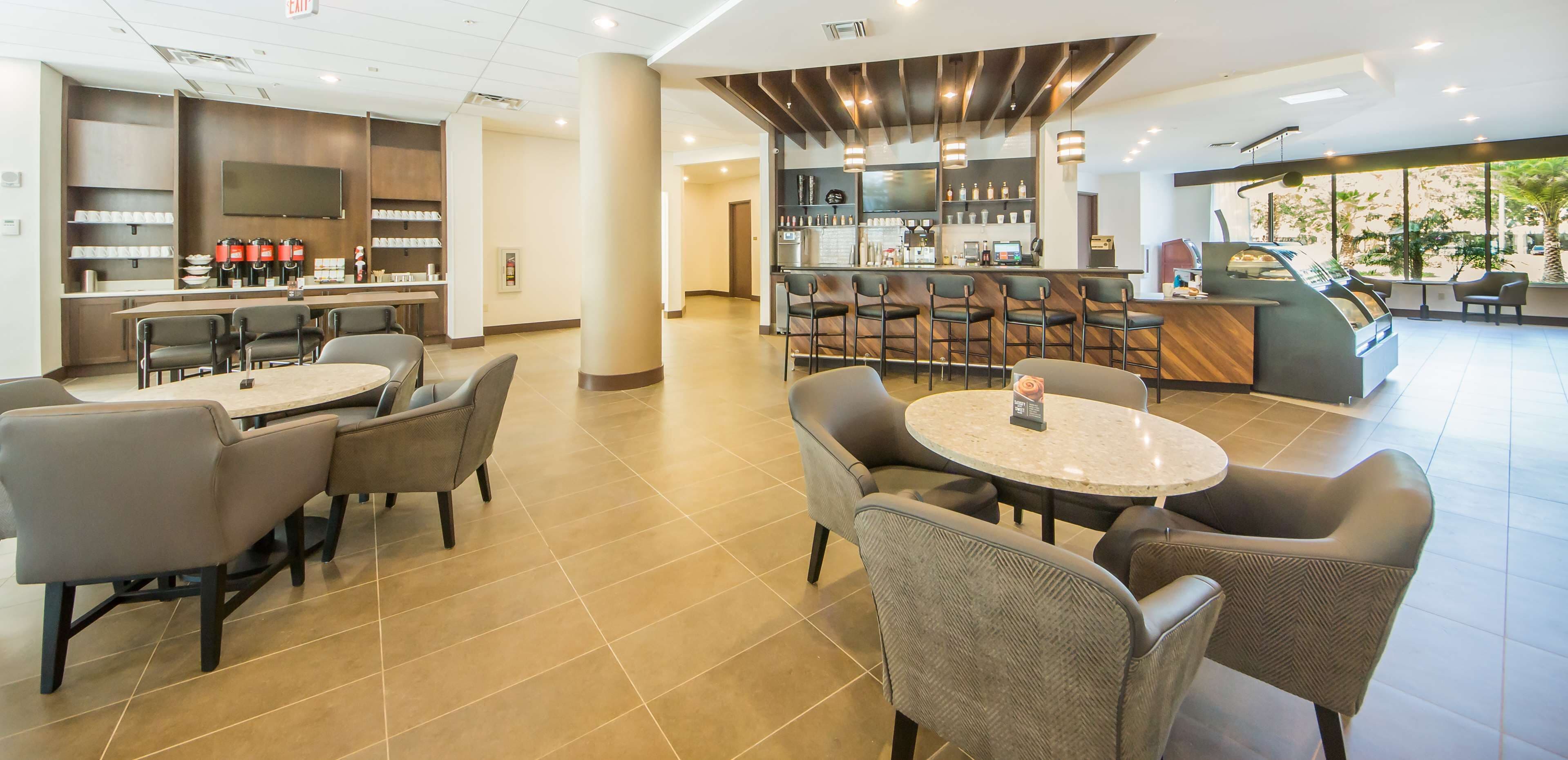 Photo - Hyatt Place Orlando/Lake Buena Vista
