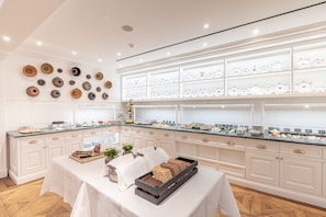 Daily buffet breakfast (EUR 58 per person)