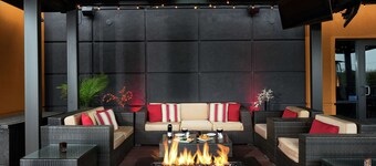 ダブルツリー バイ ヒルトン ローズビル ミネアポリス